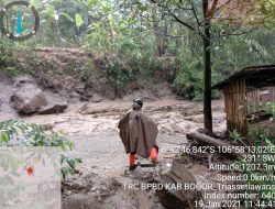 Banjir bandang melanda Kabupaten Bogor